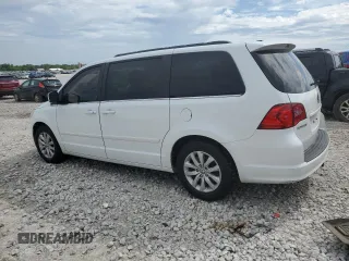 2014 Volkswagen Routan SE z VIN 2C4RVABG0ER134352, wystawiony jako Copart lot #58467235 z przebiegiem 161 822 mil mil oraz Czysty tytuł • Clean title. Historia ofert i sprzedaży dostępna na DreamBid. Obrazek 2.