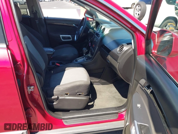 2014 Chevrolet Captiva Sport LS with VIN 3GNAL2EK6ES682309, listed as a IAAI auction lot 42151262 with 125,905 mi miles. Bid and sale history available at carsss.com. Image 5.