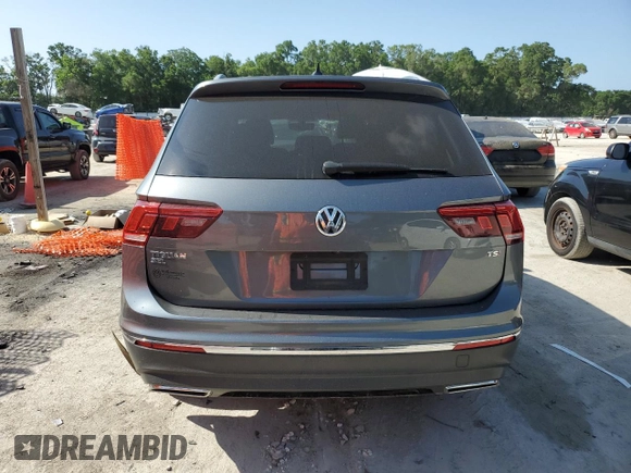 2018 Volkswagen Tiguan SEL z VIN 3VV3B7AX2JM016874, wystawiony jako Copart lot #54525515 z przebiegiem 87 472 mil mil oraz Nie do naprawy • Non repairable. Historia ofert i sprzedaży dostępna na DreamBid. Obrazek 6.