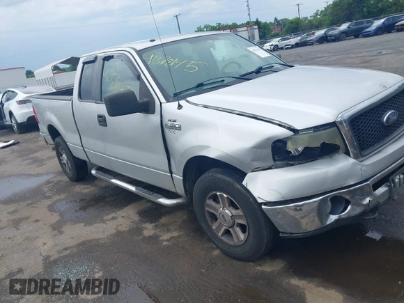 2007 Ford F-150 XLT with VIN 1FTPX14V77FA78806, listed as a IAAI auction lot 42578145 with 242,750 mi miles and . Bid and sale history available at DreamBid. Image 1.