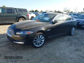 2013 Jaguar XF I4 RWD with VIN SAJWA0ES1DPS63520, listed as a IAAI auction lot 41862976 with 1 mi miles. Bid and sale history available at carsss.com. Image 2.