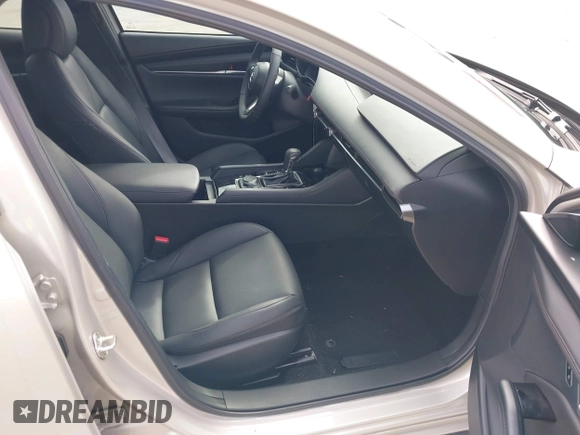2025 Mazda 3 S Select Sport with VIN 3MZBPABM7SM450378, listed as a IAAI auction lot 41559969 with 6,270 mi miles and . Bid and sale history available at DreamBid. Image 5.