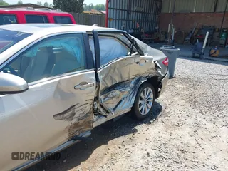 2015 Toyota Camry LE z VIN 4T1BD1FK9FU161844, wystawiony jako IAAI lot #42138474 z przebiegiem 40 668 mil mil oraz . Historia ofert i sprzedaży dostępna na DreamBid. Obrazek 6.