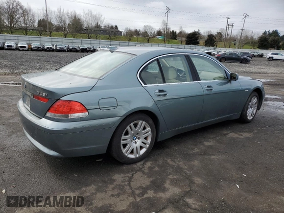 2002 BMW 7 Series 745i z VIN WBAGL63472DP56408, wystawiony jako Copart lot #43949925 z przebiegiem 92 755 mil mil oraz Szkoda całkowita • Salvage title. Historia ofert i sprzedaży dostępna na DreamBid. Obrazek 3.