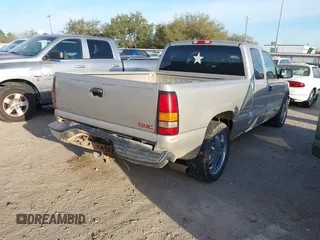 2006 GMC Sierra 1500 SLE1 z VIN 1GTEC19Z76Z174978, wystawiony jako IAAI lot #41822592 z przebiegiem 470 057 mil mil oraz . Historia ofert i sprzedaży dostępna na DreamBid. Obrazek 4.