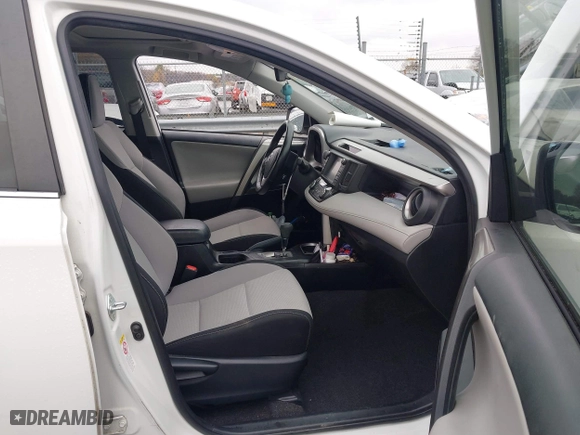2017 Toyota RAV4 XLE with VIN JTMRFREV6HJ716907, listed as a IAAI auction lot 41056444 with 118,335 mi miles. Bid and sale history available at carsss.com. Image 5.