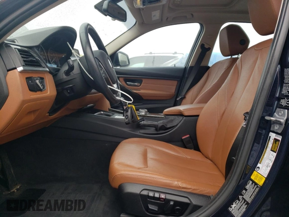 2014 BMW 3 Series 328i xDrive с VIN WBA3B5C5XEP543301, выставлен на аукционе Copart как лот 59921525 с пробегом 89 739 миль миль и Чистый • Clean title. История ставок и продаж доступна на DreamBid. Изображение 7.