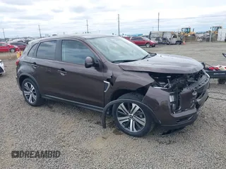 2024 Mitsubishi Outlander S z VIN JA4ARUAU1RU017392, wystawiony jako IAAI lot #42750524 z przebiegiem 24 983 mil mil oraz . Historia ofert i sprzedaży dostępna na DreamBid. Obrazek 1.