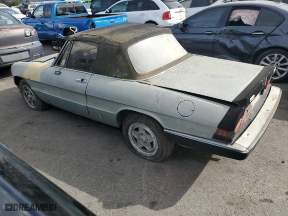 1983 Alfa Romeo Alfa Romeo Veloce with VIN ZARBA5410D1016257, listed as a Copart auction lot 43611775 with 245,197 mi miles and Clean Title. Bid and sale history available at carsss.com. Image 2.