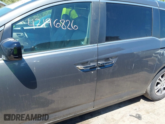 2011 Honda Odyssey EX-L with VIN 5FNRL5H62BB071404, listed as a IAAI auction lot 42196826 with 278,657 mi miles and . Bid and sale history available at carsss.com. Image 14.