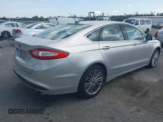 2014 Ford Fusion SE with VIN 3FA6P0HD0ER133772, listed as a IAAI auction lot 41800268 with 135,518 mi miles. Bid and sale history available at carsss.com. Image 4.