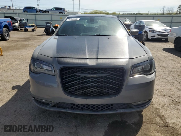 2019 Chrysler 300 with VIN 2C3CCAGGXKH542951, listed as a Copart auction lot 54943525 with 99,301 mi miles and Clean Title. Bid and sale history available at carsss.com. Image 5.