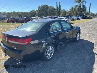 2011 Lincoln MKZ Hybrid with VIN 3LNDL2L33BR759329, listed as a Copart auction lot 83069104 with 131,927 mi miles and Clean Title. Bid and sale history available at carsss.com. Image 4.