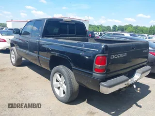 2001 Dodge 1500 with VIN 3B7HF13Y91M261635, listed as a IAAI auction lot 41131904 with 173,054 mi miles and . Bid and sale history available at DreamBid. Image 3.
