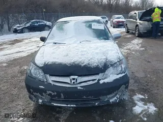 2005 Honda Civic Sdn EX with VIN 2HGES26755H577238, listed as a IAAI auction lot 41371067 with 285,615 mi miles. Bid and sale history available at carsss.com. Image 6.
