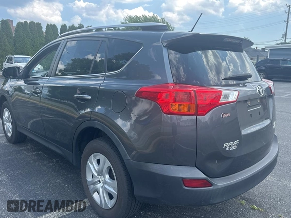 2015 Toyota RAV4 LE with VIN JTMBFREV7FD122534, listed as a Copart auction lot 66685855 with 185,081 mi miles and Clean title. Bid and sale history available at DreamBid. Image 3.