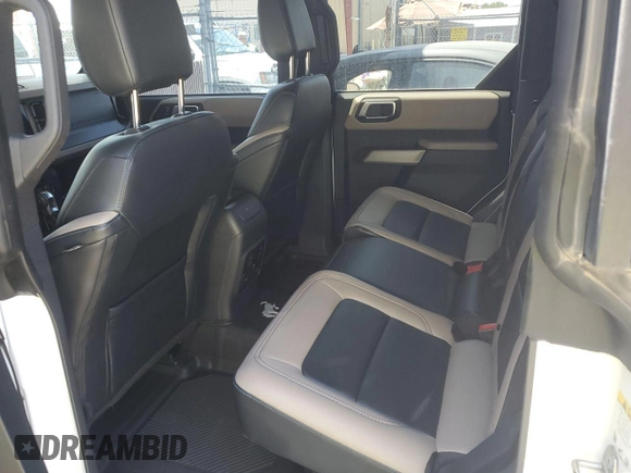 2022 Ford Bronco с VIN 1FMEE5DP1NLB68923, выставлен на аукционе IAAI как лот 42844194 с пробегом 20 202 миль миль и . История ставок и продаж доступна на DreamBid. Изображение 21.