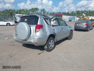 2007 Toyota RAV4 with VIN JTMZD33V875046998, listed as a IAAI auction lot 41910374 with 1 mi miles. Bid and sale history available at carsss.com. Image 4.