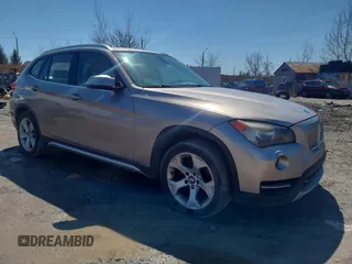 2013 BMW X1 xDrive28i with VIN WBAVL1C51DVR89832, listed as a Copart auction lot 53842475 with 197,849 mi miles and Clean Title. Bid and sale history available at carsss.com. Image 1.