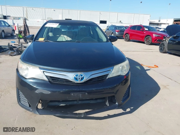 2013 Toyota Camry Hybrid LE with VIN 4T1BD1FK6DU070138, listed as a IAAI auction lot 41668658 with 148,065 mi miles. Bid and sale history available at carsss.com. Image 12.