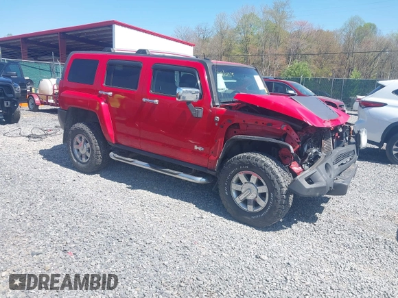 2006 Hummer H3 z VIN 5GTDN136168316423, wystawiony jako IAAI lot #42131478 z przebiegiem 143 223 mil mil oraz . Historia ofert i sprzedaży dostępna na DreamBid. Obrazek 1.