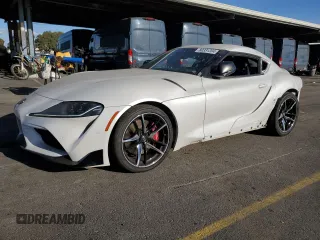 2021 Toyota GR Supra 3.0 with VIN WZ1DB0C05MW039727, listed as a Copart auction lot 80331204 with 30,296 mi miles and Salvage Title. Bid and sale history available at carsss.com. Image 1.