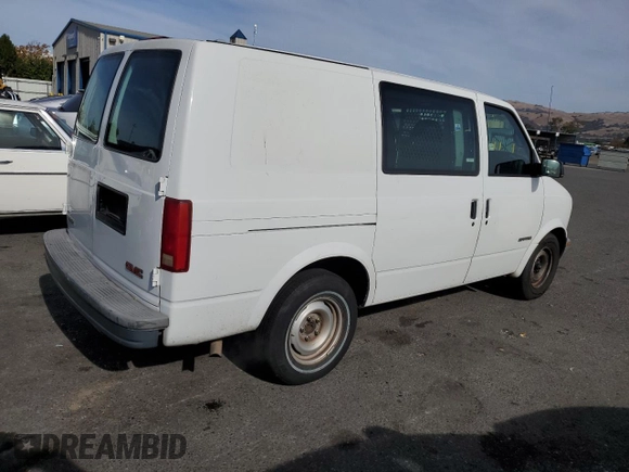 2000 GMC Safari Cargo with VIN 1GTDM19W1YB522932, listed as a Copart auction lot 78390054 with 222,754 mi miles and Salvage Title. Bid and sale history available at carsss.com. Image 3.