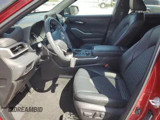 2023 Toyota Highlander L z VIN 5TDKDRBH5PS017100, wystawiony jako Copart lot #54158915 z przebiegiem 49 508 mil mil oraz Szkoda całkowita • Salvage title. Historia ofert i sprzedaży dostępna na DreamBid. Obrazek 7.