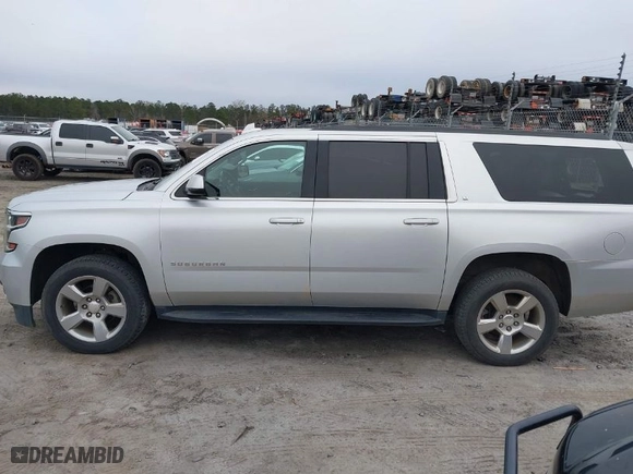 2018 Chevrolet Suburban LT with VIN 1GNSCHKC1JR394991, listed as a IAAI auction lot 41192222 with 90,313 mi miles. Bid and sale history available at carsss.com. Image 15.
