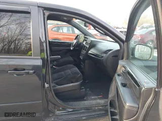 2014 Dodge Grand Caravan SE with VIN 2C4RDGBG1ER362169, listed as a IAAI auction lot 42011429 with 182,470 mi miles. Bid and sale history available at carsss.com. Image 5.