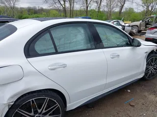 2024 Mercedes-Benz C 43 AMG z VIN W1KAF8HB0RR212189, wystawiony jako IAAI lot #42082339 z przebiegiem 3 908 mil mil oraz . Historia ofert i sprzedaży dostępna na DreamBid. Obrazek 13.