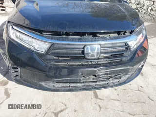 2024 Honda Odyssey EX-L with VIN 5FNRL6H68RB018609, listed as a IAAI auction lot 41660751 with 15,439 mi miles and . Bid and sale history available at DreamBid. Image 19.