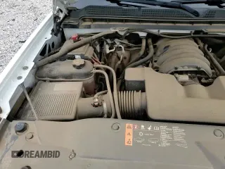 2019 Chevrolet Silverado 1500 Work Truck z VIN 2GCVKNEC7K1115878, wystawiony jako Copart lot #57414535 z przebiegiem 108 769 mil mil oraz Czysty tytuł • Clean title. Historia ofert i sprzedaży dostępna na DreamBid. Obrazek 13.