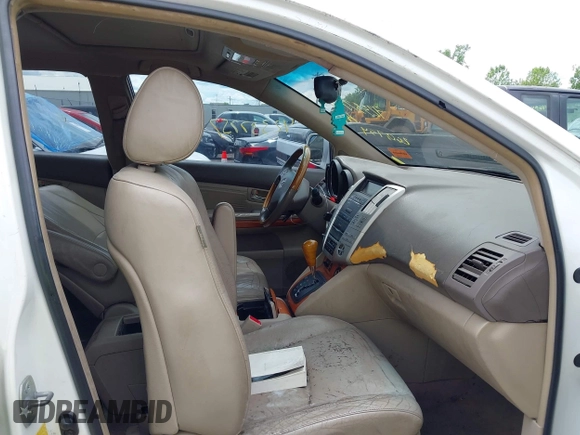 2005 Lexus RX 330 z VIN 2T2HA31U45C049438, wystawiony jako IAAI lot #42337757 z przebiegiem 260 754 mil mil oraz . Historia ofert i sprzedaży dostępna na DreamBid. Obrazek 12.