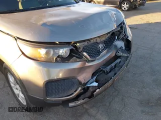 2011 Kia Sorento LX with VIN 5XYKT4A27BG125260, listed as a IAAI auction lot 41344634 with 139,393 mi miles. Bid and sale history available at carsss.com. Image 6.