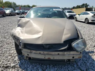 2004 Chevrolet Cavalier with VIN 1G1JC52F847265765, listed as a Copart auction lot 70873214 with 179,092 mi miles and Salvage Title. Bid and sale history available at carsss.com. Image 5.