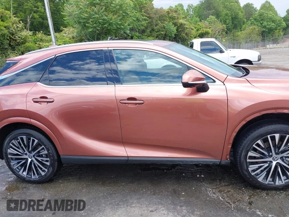 2024 Lexus RX 350h with VIN 2T2BBMCA1RC054680, listed as a IAAI auction lot 42157910 with 5,392 mi miles and . Bid and sale history available at DreamBid. Image 14.