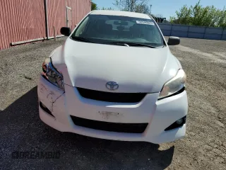 2009 Toyota Matrix z VIN 2T1KU40EX9C005404, wystawiony jako Copart lot #56346825 z przebiegiem 333 704 mil mil oraz Czysty tytuł • Clean title. Historia ofert i sprzedaży dostępna na DreamBid. Obrazek 5.