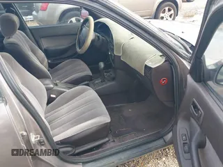 1996 Toyota Camry DX with VIN JT2BG12K1T0356821, listed as a IAAI auction lot 41860018 with 278,326 mi miles. Bid and sale history available at carsss.com. Image 5.