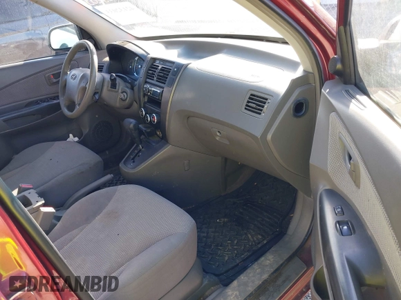 2008 Hyundai Tucson GLS with VIN KM8JM12B88U710566, listed as a IAAI auction lot 42132033 with 215,442 mi miles. Bid and sale history available at carsss.com. Image 5.