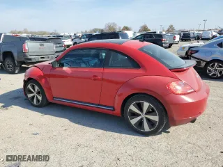2012 Volkswagen Beetle 2.0T Turbo PZEV with VIN 3VWVA7AT5CM645469, listed as a Copart auction lot 78313174 with 136,859 mi miles and Salvage Title. Bid and sale history available at carsss.com. Image 2.