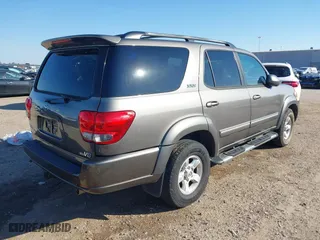 2006 Toyota Sequoia SR5 with VIN 5TDZT34A16S275000, listed as a IAAI auction lot 41615996 with 165,018 mi miles. Bid and sale history available at carsss.com. Image 4.