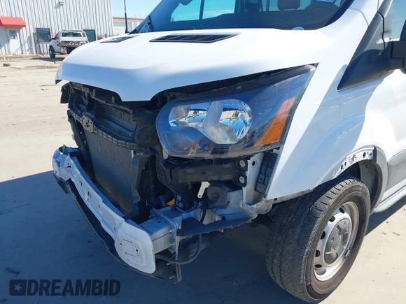 2024 Ford Transit Passenger XL with VIN 1FBAX2C89PKB52360, listed as a IAAI auction lot 41381594 with 43,067 mi miles and . Bid and sale history available at DreamBid. Image 18.