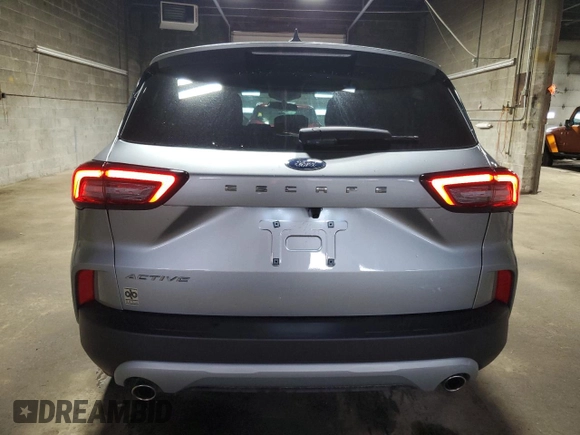 2023 Ford Escape Active with VIN 1FMCU0GNXPUB06201, listed as a Copart auction lot 49059285 with 7,335 mi miles and Salvage Title. Bid and sale history available at DreamBid. Image 6.