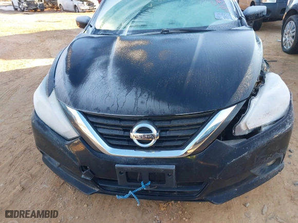 2017 Nissan Altima 2.5 SV with VIN 1N4AL3AP9HC238325, listed as a IAAI auction lot 41354910 with 187,009 mi miles. Bid and sale history available at carsss.com. Image 12.