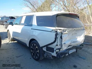 2023 Kia Carnival EX with VIN KNDNC5H34P6240247, listed as a IAAI auction lot 41236778 with 25,036 mi miles. Bid and sale history available at carsss.com. Image 3.