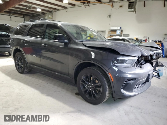 2025 Dodge Durango GT Plus with VIN 1C4RDJDG5SC506983, listed as a Copart auction lot 82427384 with 1,404 mi miles and Salvage title. Bid and sale history available at DreamBid. Image 4.