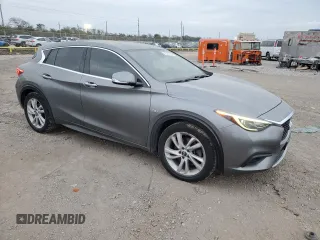 2018 Infiniti QX30 Premium z VIN SJKCH5CP6JA060448, wystawiony jako Copart lot #83436754 z przebiegiem 97 684 mil mil oraz Szkoda całkowita • Salvage title. Historia ofert i sprzedaży dostępna na DreamBid. Obrazek 4.