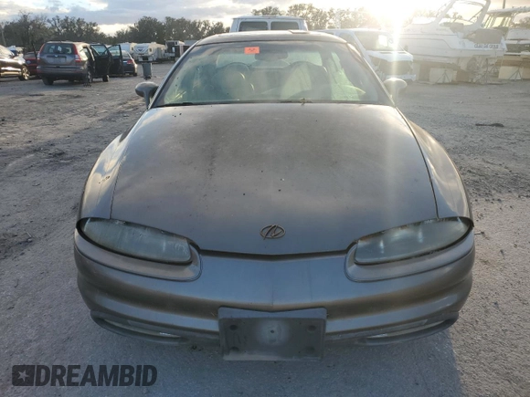 1999 Oldsmobile Aurora with VIN 1G3GR62C8X4116452, listed as a Copart auction lot 84070784 with 92,526 mi miles and Non Repairable. Bid and sale history available at DreamBid. Image 5.