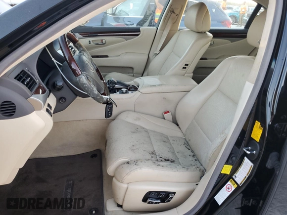 2013 Lexus LS 460 L с VIN JTHGL5EF0D5047651, выставлен на аукционе Copart как лот 74541134 с пробегом Не указан миль и На запчасти • Non repairable. История ставок и продаж доступна на DreamBid. Изображение 7.